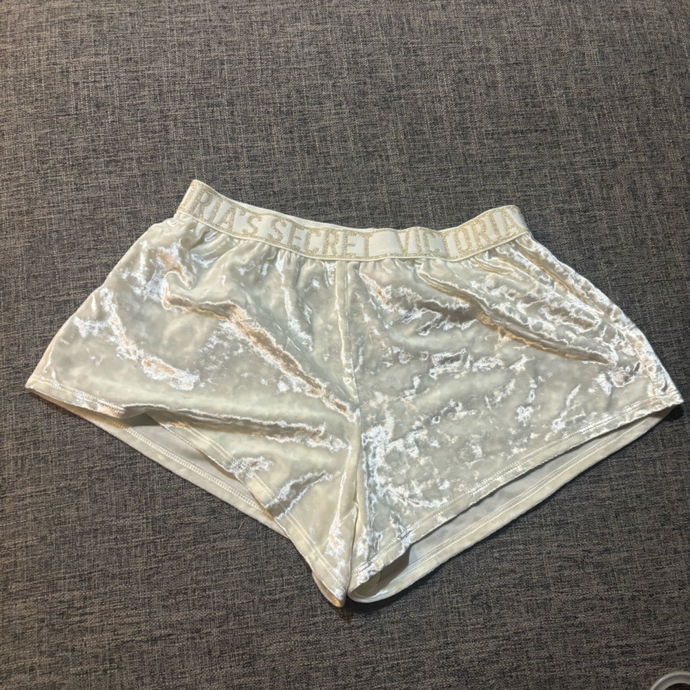 Women’s Velour Cheeky Victoria’s Secret Sleep Shorts, Size XS
